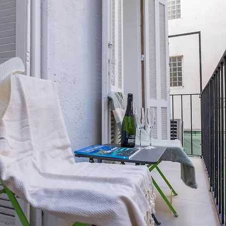 Renovated In The Heart Of * Cannes