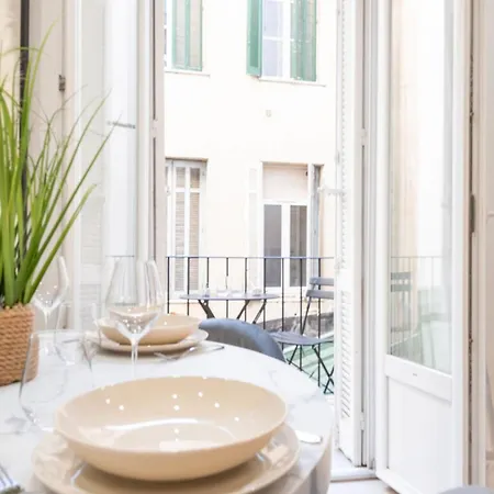 Renovated In The Heart Of Cannes