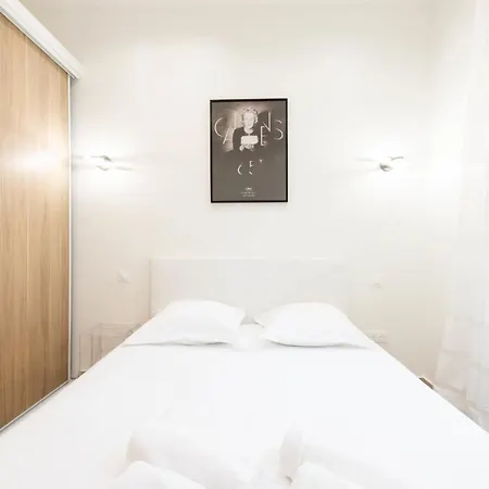 Renovated In The Heart Of * Cannes