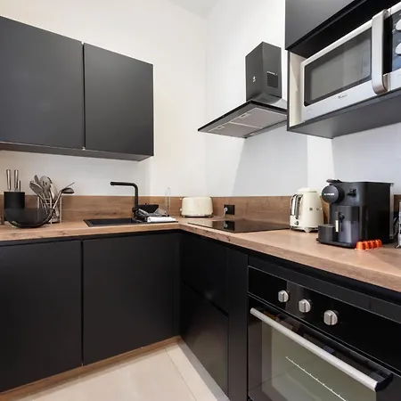 Renovated In The Heart Of *